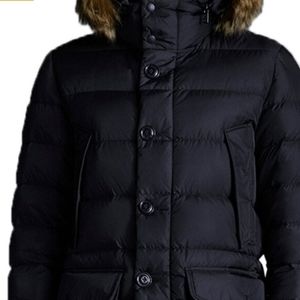 AUTHENTIC Moncler MENS JACKET WITH COYOTE FUR.